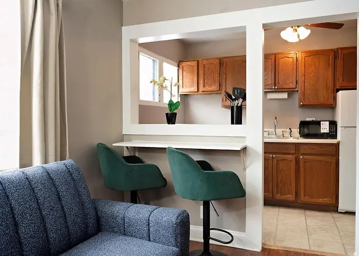 Apartment Min To Walnut Cmu Pitt Pittsburgh